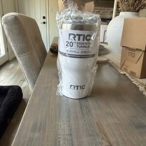 RTIC Essential Tumbler 20oz - White